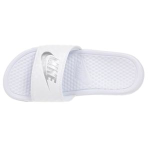 nike argenté