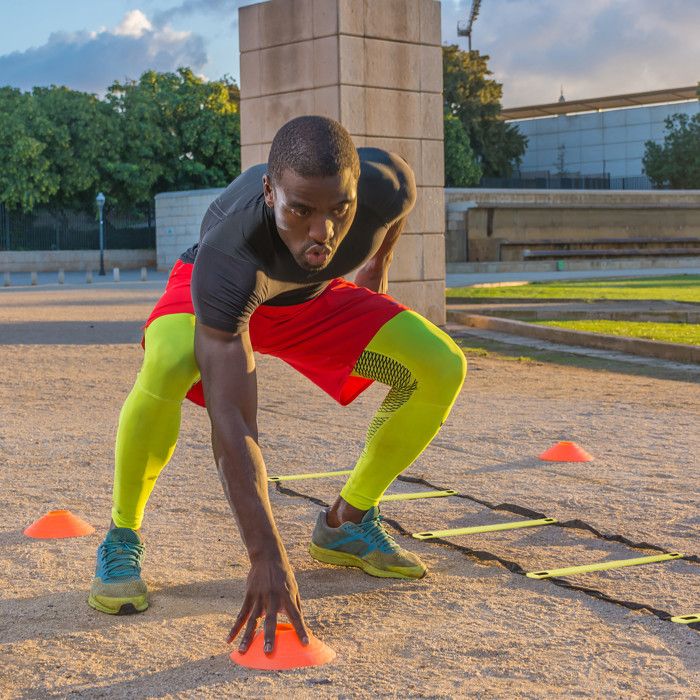 Vkechh Accessoires D'entraînement De Football, échelle De Coordination Avec 6 Obstacles Ajustables, 12 Disques Et Cônes, Ensemble D'entraînement Pour Enfants, Comprend Un Sac De Rangement, équipement