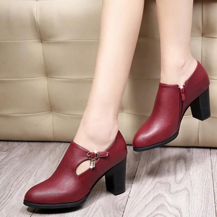 Carré pointu chaussures sale