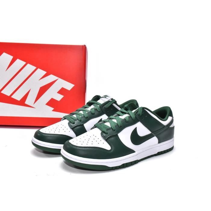 sb dunks varsity green