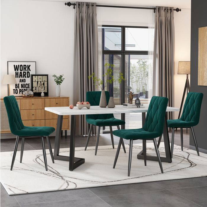 chaise salle à manger lot de 4 en velours vert foncé avec dossier haut pieds métal noir 46 x 43 x 86 cm ORVRYN