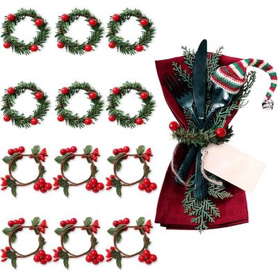 Pliage de serviette en Père Noël