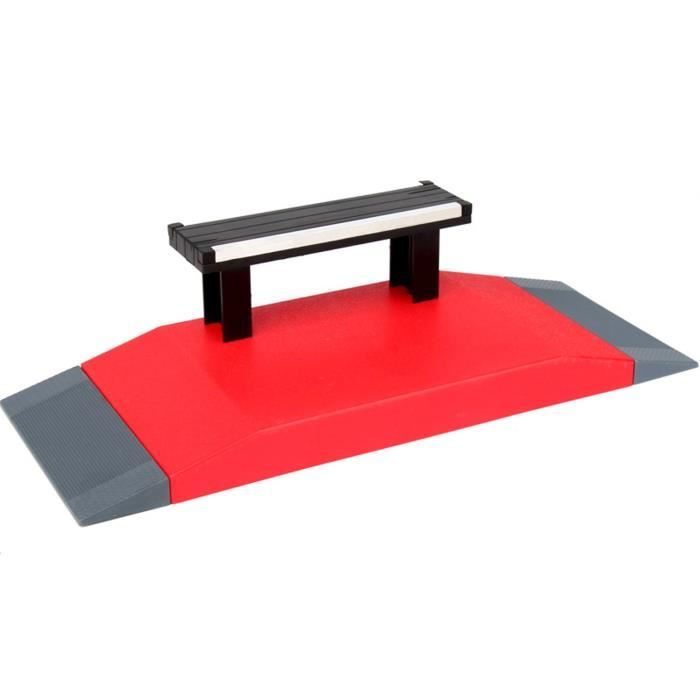 Skate Ramp - rampe pour scooters, skateboards et patins à roues aligné Skate Ramp - rampe pour scooters, skateboards et patins à roues aligné