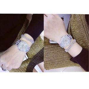 Montre Bijoux Femme élégante à Quartz - Bracelet Long Strass & Simili Cuir - Acier - Neuve Avec Boîte - Couleur Au Choix
