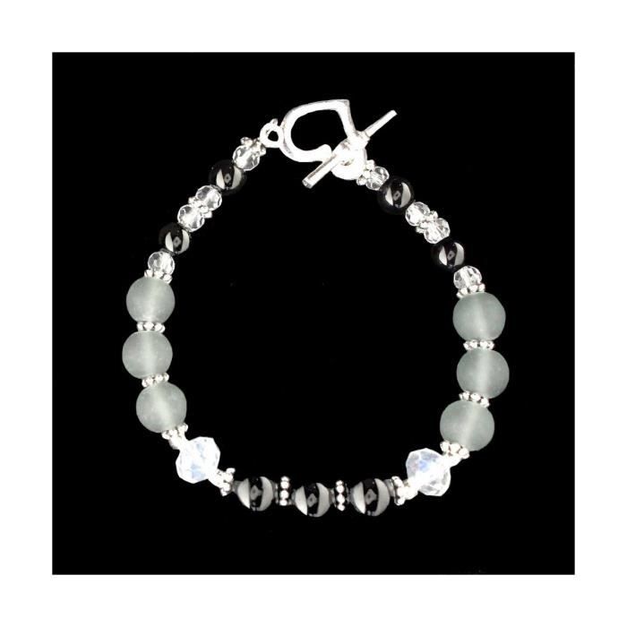 Bracelet fantaisie femme enfant avec des perles nacrées noire et cristal
