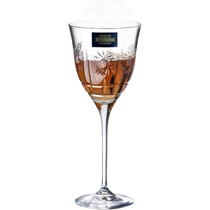 Illustration 3d D'une étoile En Verre Multicolore | Photo Gratuite