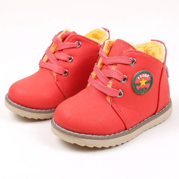 les chaussures pour les petits