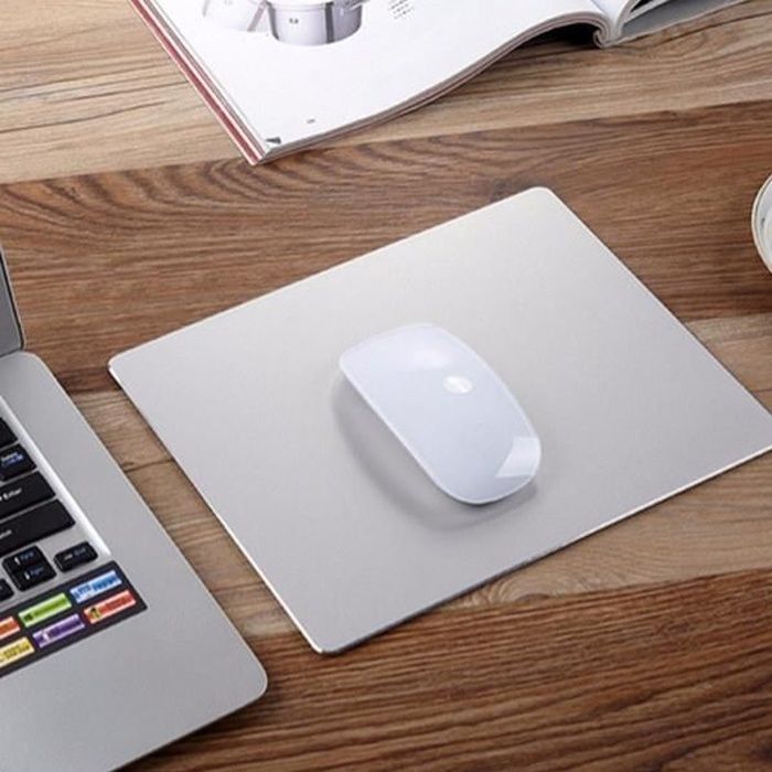 Tapis de Souris Aluminium pour MACBOOK APPLE Antiderapant Mince Design  Bureau (ARGENT) - Cdiscount Informatique