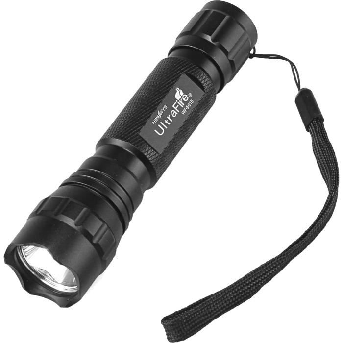 Lampe De Poche Trigano 8 LEDs - Pratique, Robuste, Neuf Dans Son Emballage