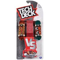 Ensemble Tech Deck VS Series Krooked avec un skateboard et un obstacle