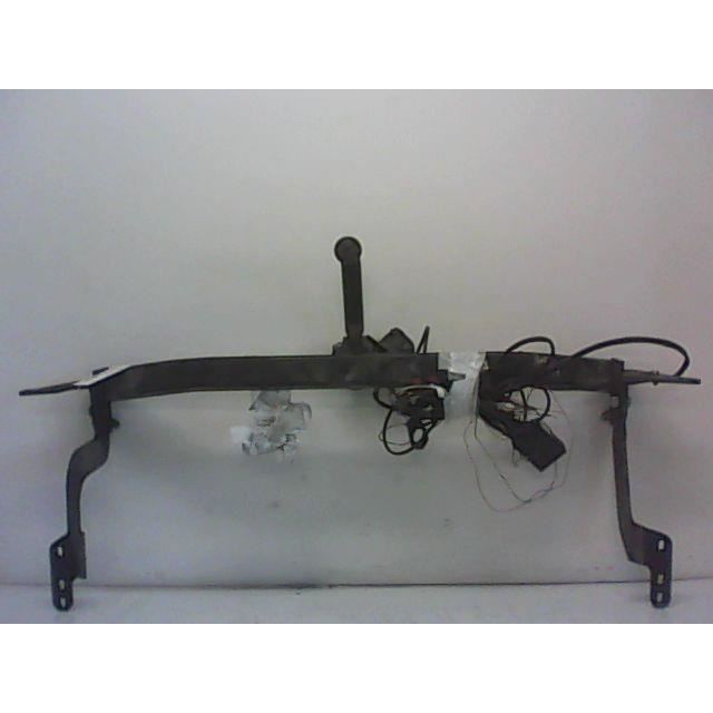 Attelage Démontable Pour Citroën C5 Et Peugeot 407 - Référence 07042/CC, Capacité 1800 Kg, Neuf Avec Quincaillerie