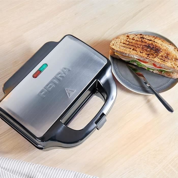 Petra 5 in 1 Waffle Maker – Seasonal Snack Maker, 5 Interchangeable Plates, Classic, Easter, Valentines, Halloween & Christmas Plates, 550W, PT6220GRVDE