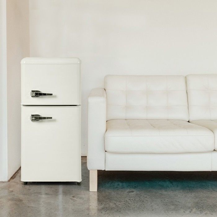 Réfrigérateur Classique Réfrigérateur rétro blanc crème 60L (dont 22L congélateur) 888cm - Classe E - 102kWh/an - LED - 2 portes