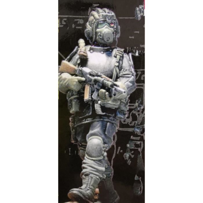 L'équipage de réservoir ancien 1/16 non assemblé comprend 3 figurines