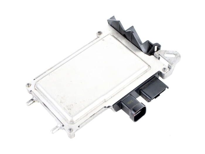 Boîtier Électronique Module de Contrôle ECU Start Stop Berlingo III IV C4  Picasso II Jumpy IV Peugeot 308 II 5008 I II 9810858380 - Cdiscount Auto