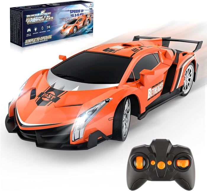 Voiture Télécommandée Spider – Transformation Robot, Rotation 360°, Pulvérisation D’eau – LED – Pour Enfant 3-8 Ans