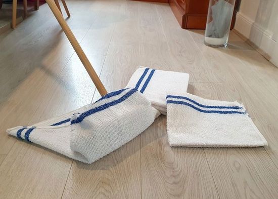 LNT France - Lot De 5 Serpillères Bouclées Blanches, 50 X 60 Cm, Fabriquées En France, Très Résistantes Et Absorbantes. Essorage Facile. Idéales Pour La Cuisine, Salle De Bain, Salon. 100% Recyclées