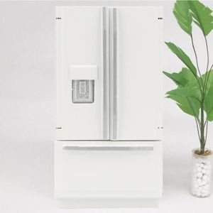 MAISON POUPÉE Zerodis Modèle de réfrigérateur 1:12 Mini réfrigérateur en bois modèle d'accessoires de meubles pour maison de poupée (blanc)
