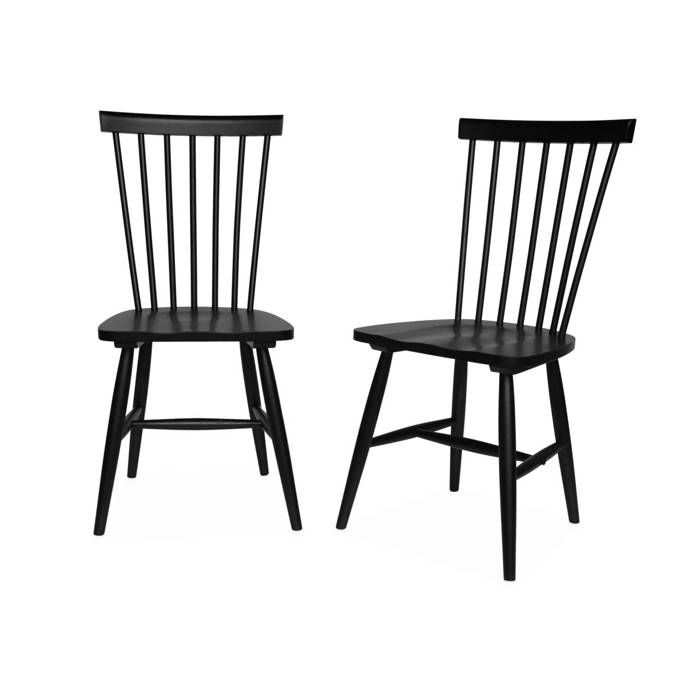 Lot de 2 chaises noires à barreaux en bois dhévéa. ROMIE. L 50.8 x P 44.2 x H 90cm Lot de 2 chaises noires à barreaux en bois dhévéa. ROMIE. L 50.8 x P 44.2 x H 90cm