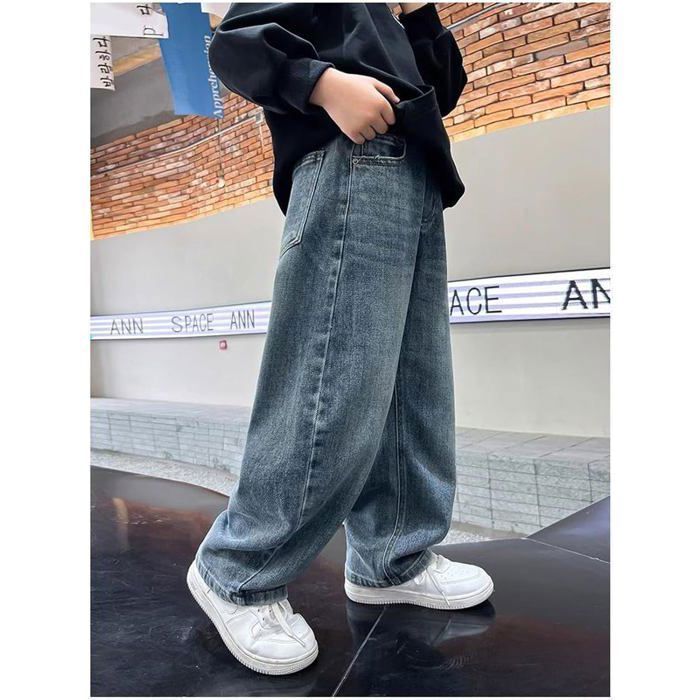 Lot De 9 Vêtements Pour Garçon 5 Ans - Jeans, Sweat, Pantalons - Occasion Très Bon état