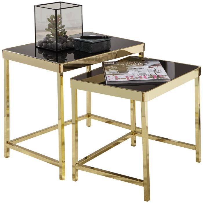 Ensemble de 2 tables gigognes design plateau en verre trempé noir sécurit et structure en acier coloris doré L. 48-42 x P. 36-34 x