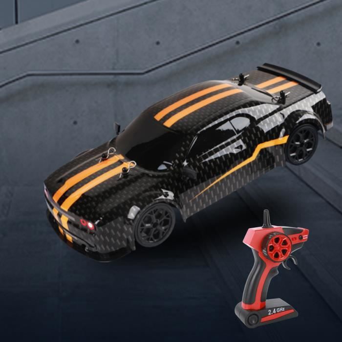 Voiture RC Bubbacare 4WD – Drift, Spray, Commande Gestuelle, 360°, 10 Km/h – 2 Batteries – Dès 6 Ans