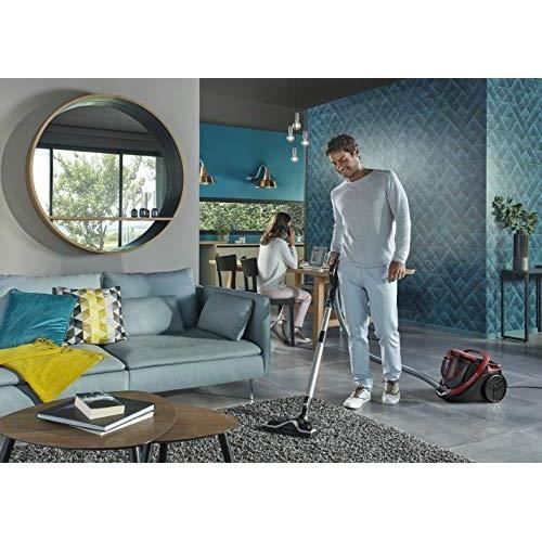 Aspirateur cyclonic force clearance