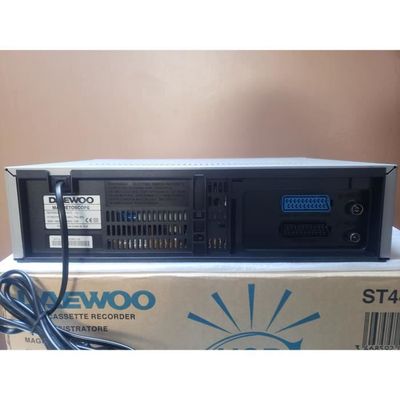 LGMG25 Magnétoscope + Enregistreur VHS - VHS - 6 têtes - Mono | Back Market