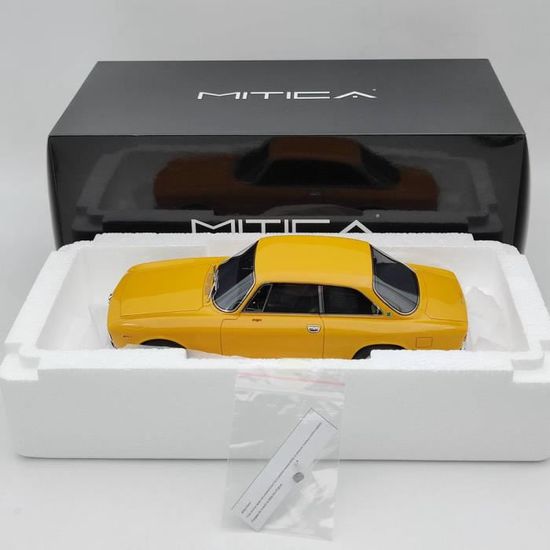 Miniature MITICA 1/18 Alfa Romeo Giulia Sprint GT 1600 Veloce – Jaune, Roues Campagnolo 1965 (neuf)
