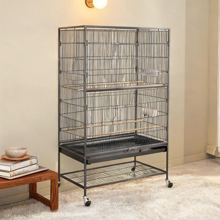 Volière dintérieur 94 x 57 x 153 cm en plastique soft gray perchoirs bois et roulettes