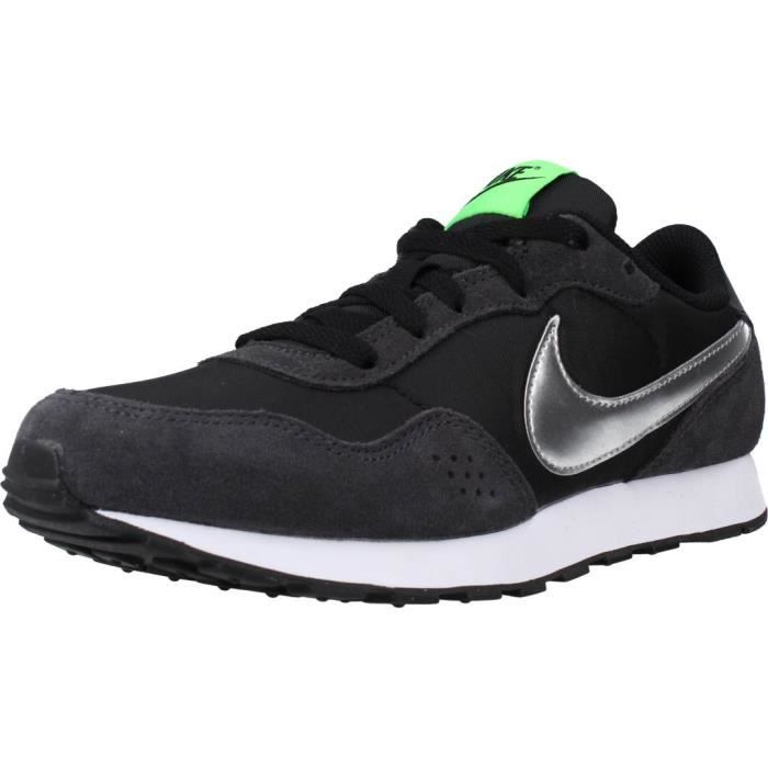 Nike md runner garcon deals