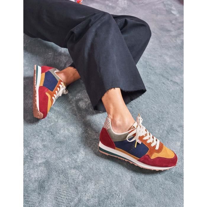 Basket monsieur online moustache femme