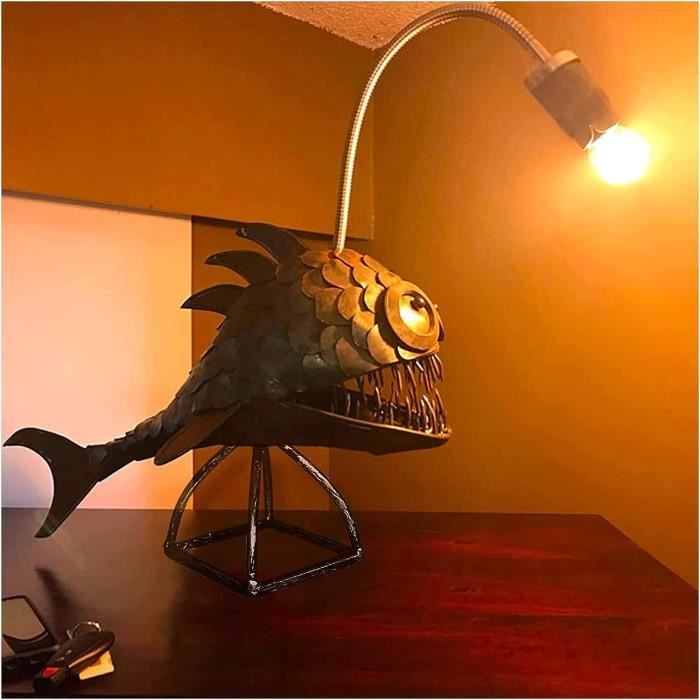 Lampe de chevet ou bureau à LED rustique doré Punk