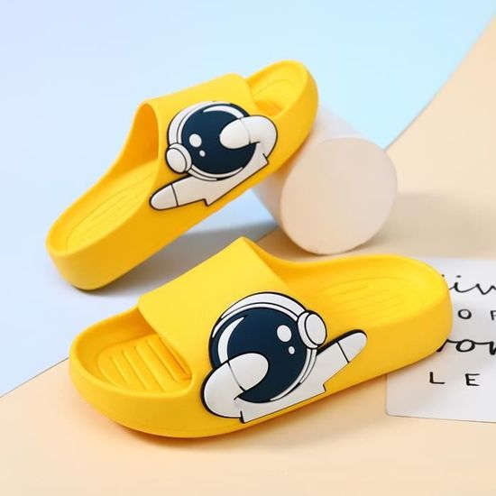 Claquette Enfants Garcon Fille d ete Marque Modele Jaune Antiderapantes Piscine et Doux Plage Sandales Jaune Cdiscount Chaussures