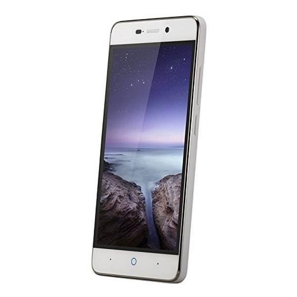 Téléphone portable ZTE A452 Blade 5- 4G 8 GB Quad Core Blanc