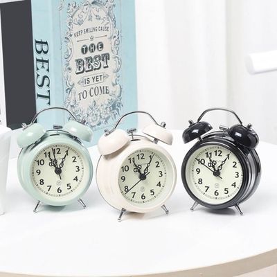 Réveil à quartz silencieux rétro, réveil matin, horloge analogique de chevet de voyage, double cloche en métal,b026 - Maison Réveil à quartz silencieux rétro, réveil matin, horloge analogique de chevet de voyage, double cloche en métal,b026 - Maison