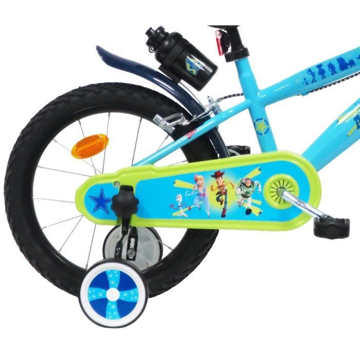 Velo Enfant 16 TOY STORY Disney Garcon taille 105 cm a 120 cm Bleu Ciel Vert equipe de 2 Freins Gourde Plaque Cdiscount Sport
