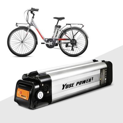 Lot A022-183 : Pièces Détachées Vélo Et Accessoires Divers (éclairage, Etc.) - Occasion