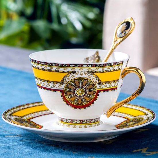 Cadeau élégant SHZMJL Set Tasse à Thé Vintage 200ml - Porcelaine Anglaise Rose Avec Motif Chintz - Inclut Soucoupe Et Cuillère - Grande Tasse à Thé 500ml Et 700ml Cadeau élégant SHZMJL Set Tasse à Thé Vintage 200ml - Porcelaine Anglaise Rose Avec Motif Chintz - Inclut Soucoupe Et Cuillère - Grande Tasse à Thé 500ml Et 700ml