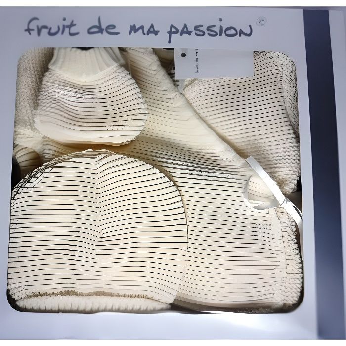 COFFRET NAISSANCE bebe 4 pieces Creme