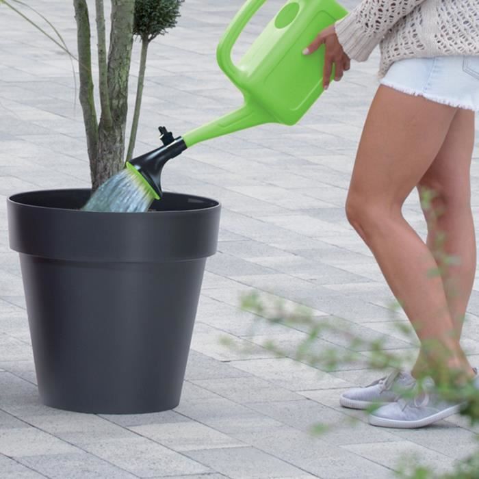 Tête arroseur de jardin noir et blanc - A382