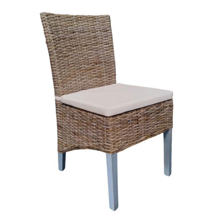 Chaise en kubu naturel tressé et pieds bois gris clair – BORA BORA 2 Meubletmoi Chaise en kubu naturel tressé et pieds bois gris clair – BORA BORA 2 Meubletmoi