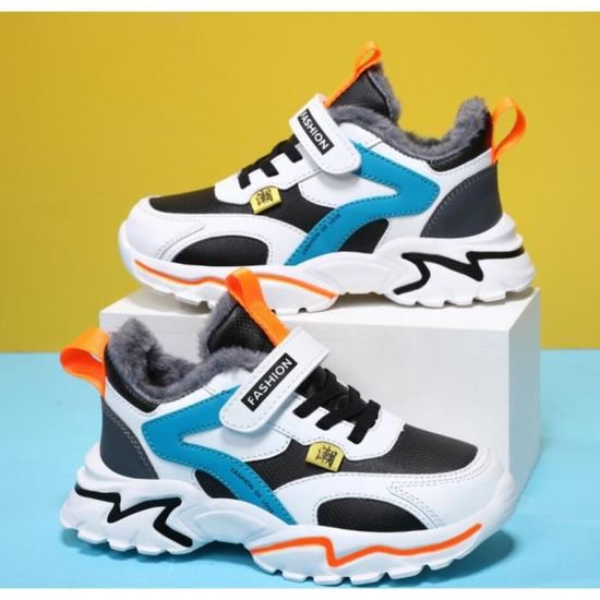 Tirelire Enfant Basket Verte - Chaussure Couleur En Grès - Maison