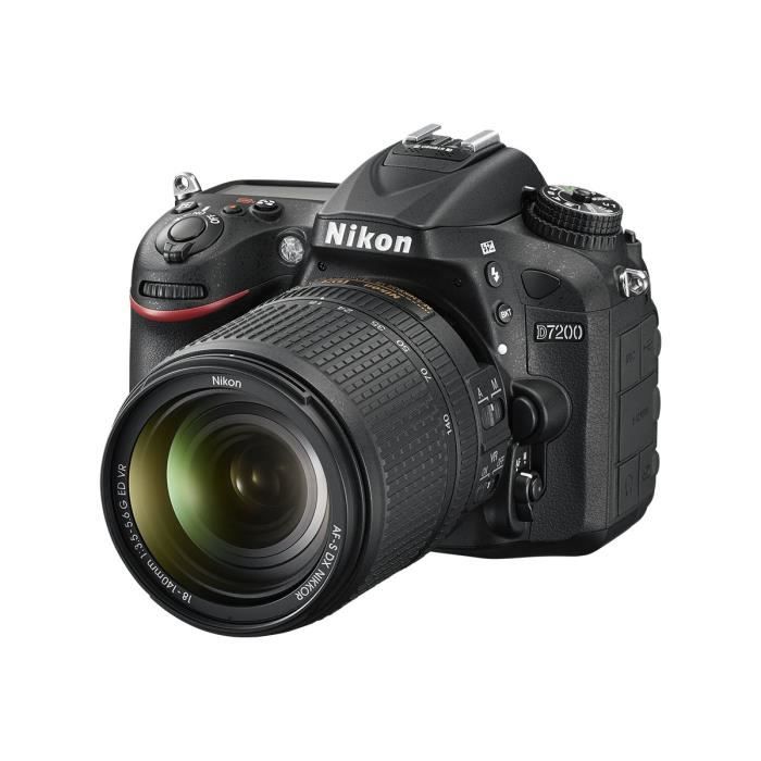 Nikon D7200 Appareil photo numérique Reflex 24.2 MP APS-C 1080p - 60 pi-s 7.8x zoom optique objectif VR AF-S DX 18-140 mm Wi-Fi...