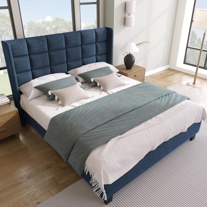 Lit capitonné 140x200 avec tête de lit rembourrée et sommier à lattes confort optimal pour un sommeil réparateur