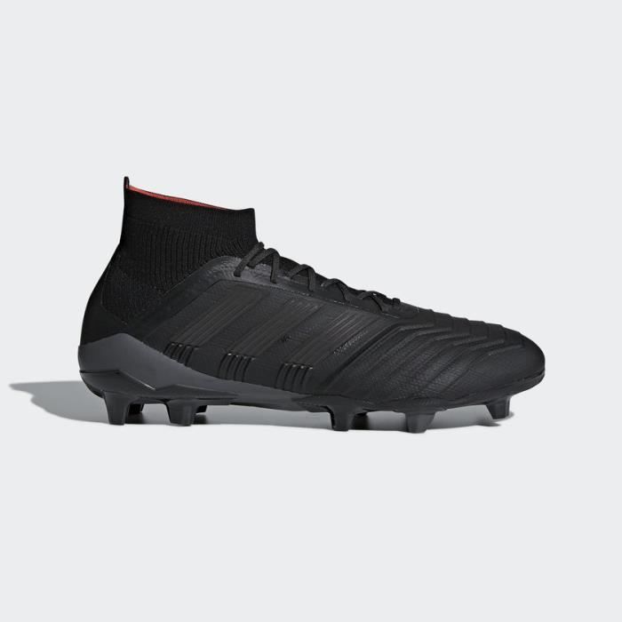 Adidas Predator 18.1, Sol ferme, Adultes, Mâle, 40.7 (40 2-3), Semelle à  crampons moulés, Noir, Gris - Cdiscount Sport