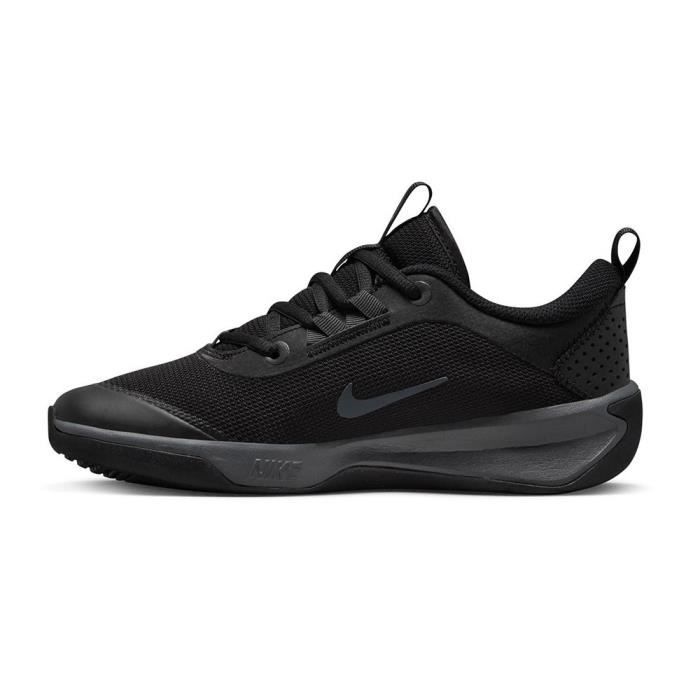 Chaussures de tennis Nike Omni Multicourt pour homme en synthetique noir