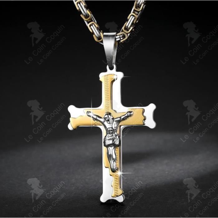 Pendentif Christ Sur La Croix En Acier Inoxydable – Numéro 3, Occasion En Bon état, Dimensions 4x2 Cm