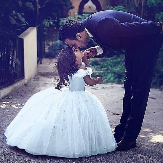 Juste mariée et prête à baiser Juste mariée et prête à baiser
