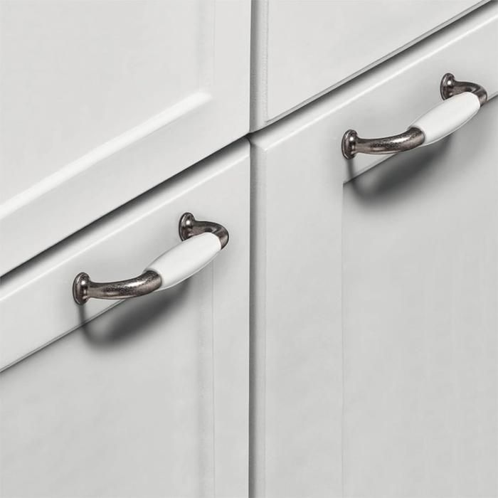 1x Poignée de meuble porcelaine céramique nickel étamé entraxe 96 mm tiroir